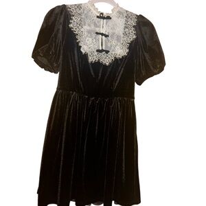 Wednesday Addams Adult Lace black velvet dress Costume Gothic adult size 2 XS